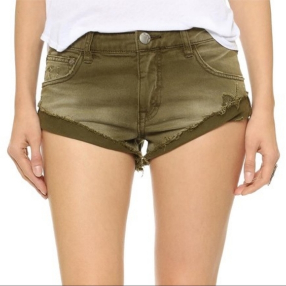 Free People Irreplaceable Cutoff Shorts - Picture 2 of 6